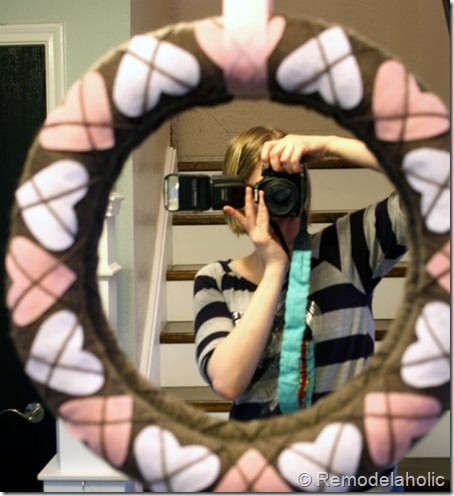 Making an Argyle Valentines wreath (63)