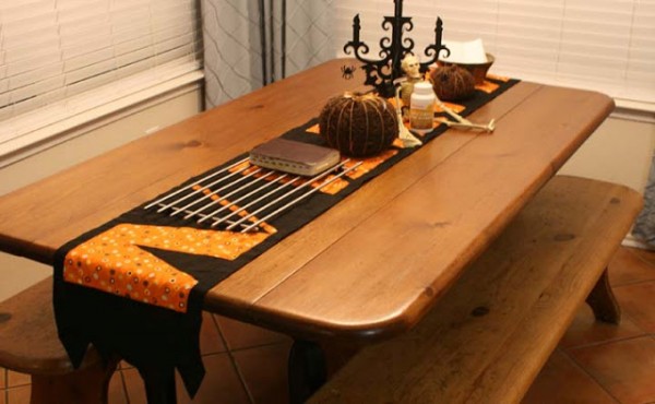 halloween table runner instructions