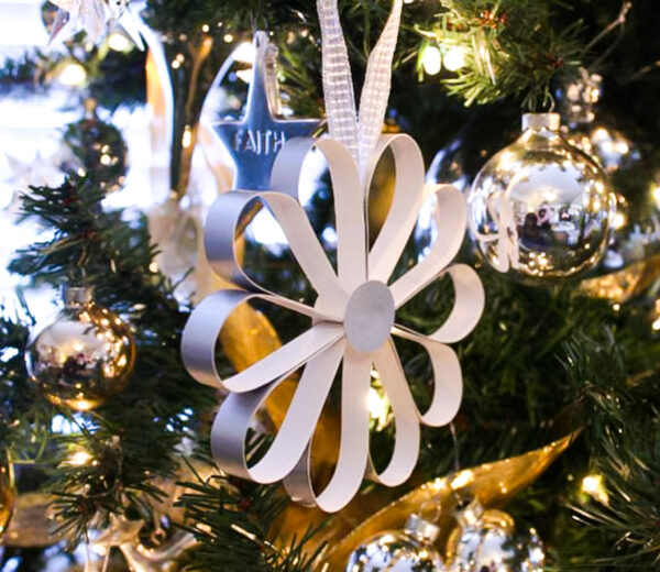 Flower Ornament For Christmas Tree Tutorial 2
