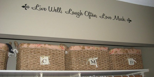 nice and clean laundry room update
