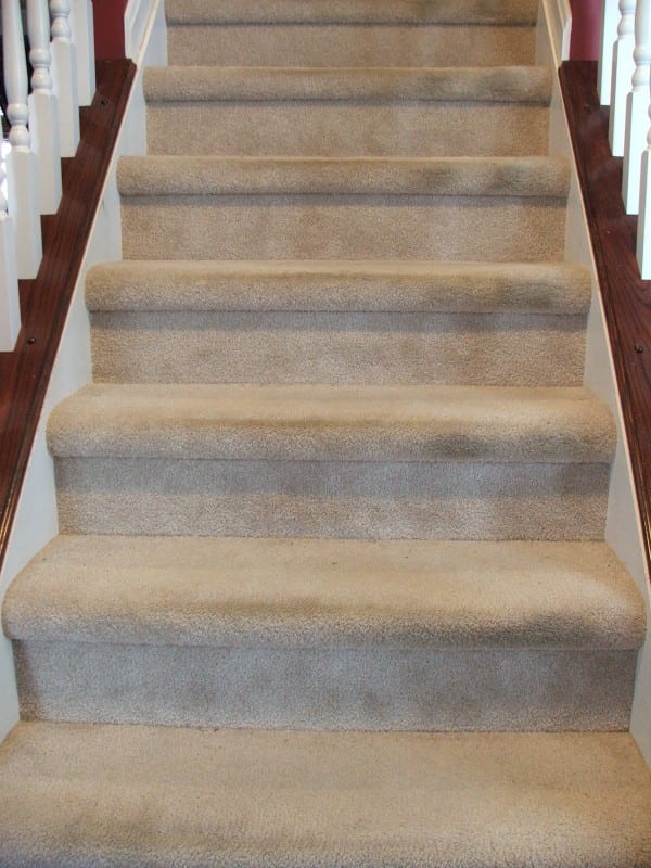 40 Get Rid Of Those Ugly Carpeted Stairs With This Tutorial, By Cleverly Inspired, Featured On @Remodelaholic