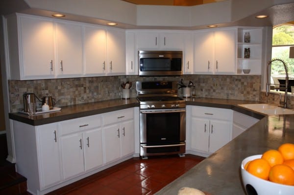 31 Quickest Way To Get Concrete Countertops, A DIY Tutorial, By Design Stocker Featured On @Remodelaholic