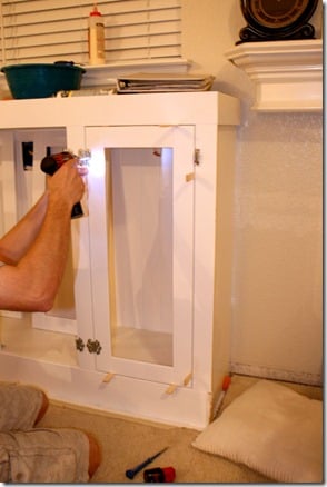 Built-in-storage-project-for-family-room (106)