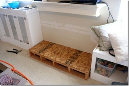 Built-in-storage-project-for-family-room (110)_thumb[3]