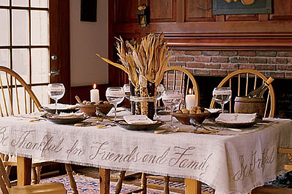 Dressing Your Thanksgiving Table