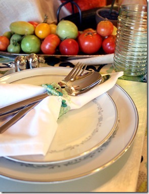 Fall Bounty tablescape Thanksgiving Table setting (5)
