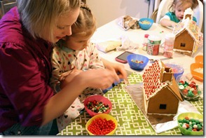 Gingerbread Houses (17)