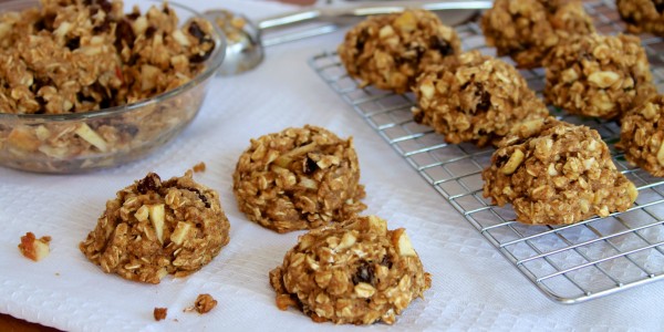 Healthy-Oatmeal-Apple-Raisin-Cookies