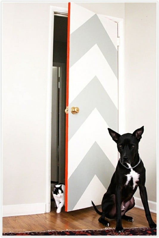 chevron door with colored edge