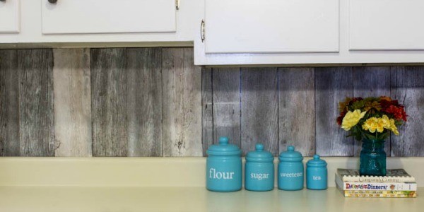 feature fence board reclaimed wood kitchen backsplash