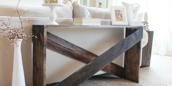 cute and easy DIY sofa table