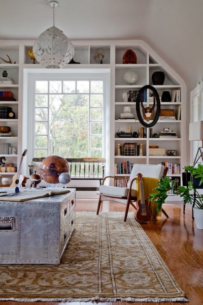 mid-century-living-room