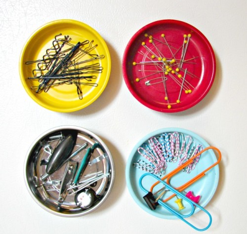 tipsaholic-magnetic-dish-a-girl-and-a-glue-gun