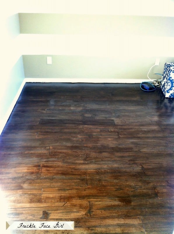 Fake Hardwood Floors remodelaholic | faux wood plank floors using brown paper Fake Hardwood Floors remodelaholic | faux wood plank floors using brown paper