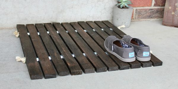 Wood Stake Doormat cropped