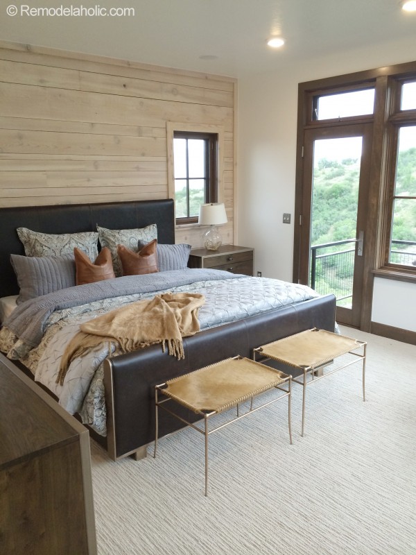 Modern master bedroom