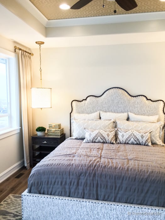 Great Headboards from the Utah Valley Home Show @remodelaholic