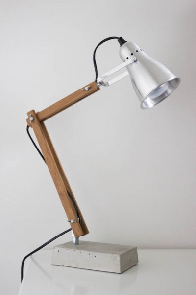 articulated lamp 25