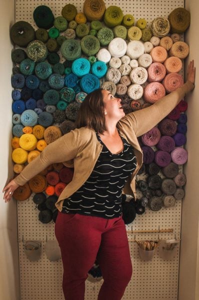 Pegboards can be used in every room in your house! Here are 32 pegboard ideas to show you just how versatile the humble pegboard can be. 32 Pegboard Ideas For Every Room in Your House via @tipsaholic #pegboard #diy #homedecor #home