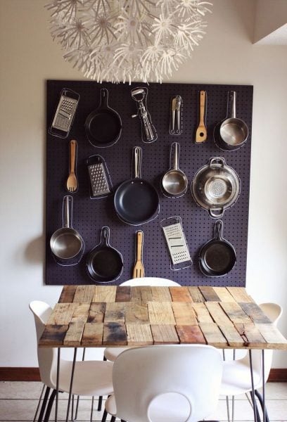 Pegboards can be used in every room in your house! Here are 32 pegboard ideas to show you just how versatile the humble pegboard can be. 32 Pegboard Ideas For Every Room in Your House via @tipsaholic #pegboard #diy #homedecor #home