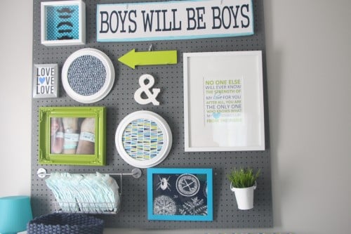 Pegboards can be used in every room in your house! Here are 32 pegboard ideas to show you just how versatile the humble pegboard can be. 32 Pegboard Ideas For Every Room in Your House via @tipsaholic #pegboard #diy #homedecor #home