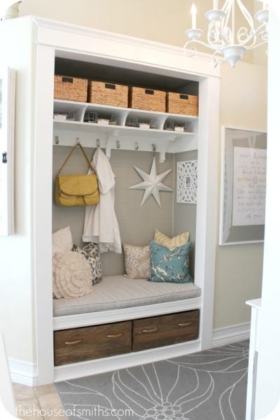 Is your coat closet small and cluttered? Turn your messy coat closet into an organized space with the help of these 11 coat closet ideas! 11 Ways to Upgrade Your Coat Closet via @tipsaholic #coatcloset #organize #closet #closets #diy