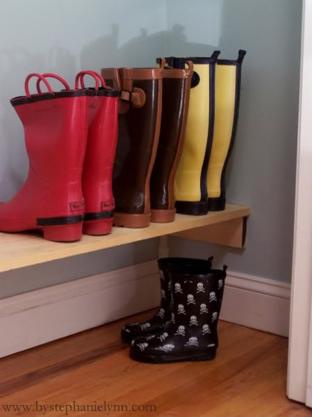 Is your coat closet small and cluttered? Turn your messy coat closet into an organized space with the help of these 11 coat closet ideas! 11 Ways to Upgrade Your Coat Closet via @tipsaholic #coatcloset #organize #closet #closets #diy