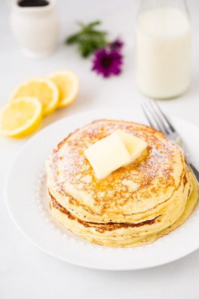 Love to make pancakes on lazy Saturday mornings? Here are 50 amazing pancake recipes to have on hand for your next leisurely breakfast. 50 Delightful Pancake Recipes for Saturday Mornings via @tipsaholic #breakfast #recipes #pancakes #recipe