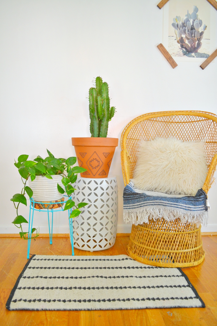 DIY embellished planter tutorial -- love this style!