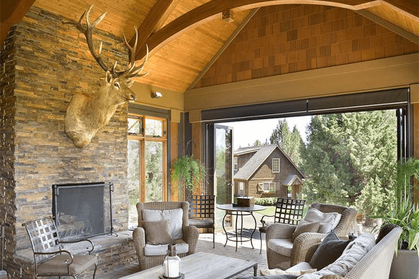 rustic lodge-style lanai covered porch