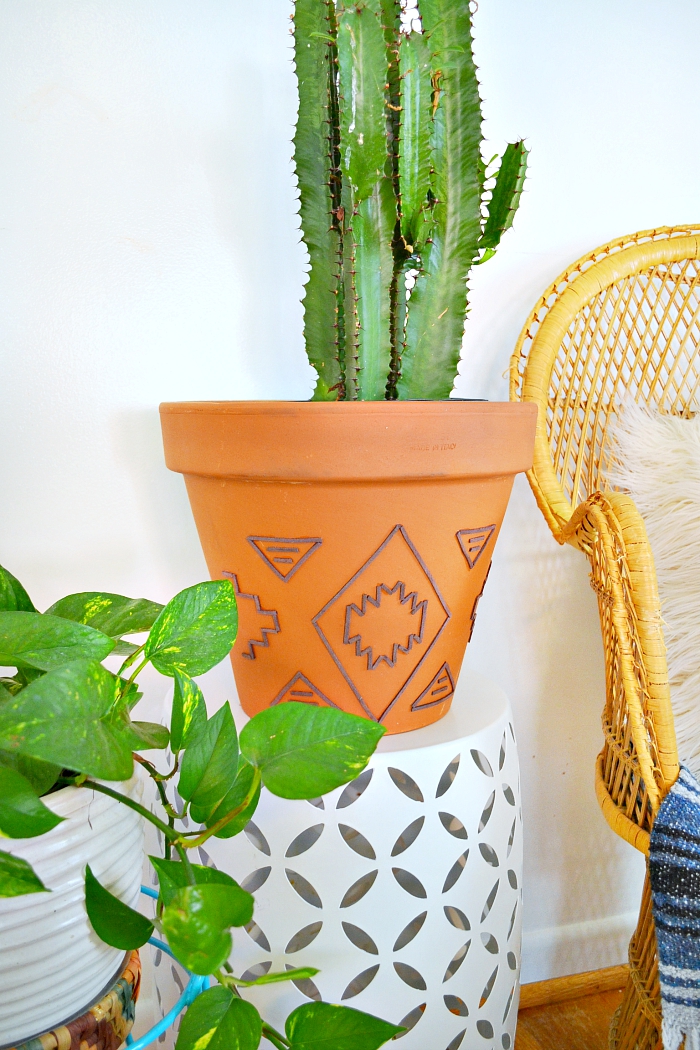 Dress up a cheap terracotta pot for a custom boho chic look