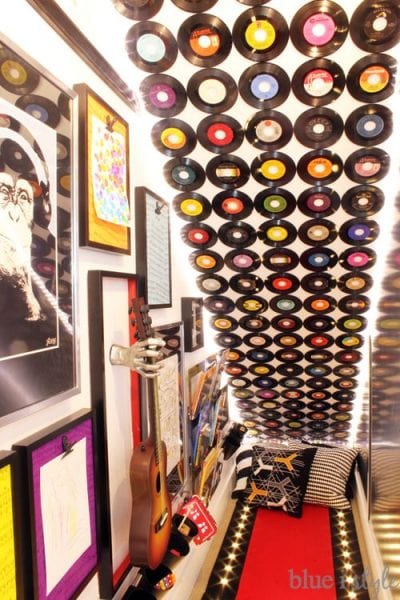 record wall -- without damaging the wall!
