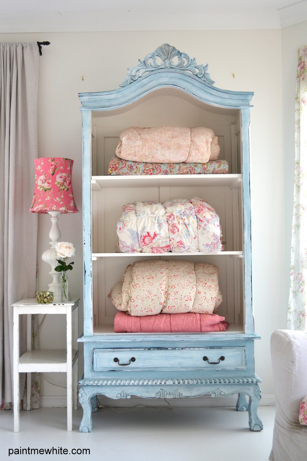 5 Easy Ways to Store Blankets Remodelaholic