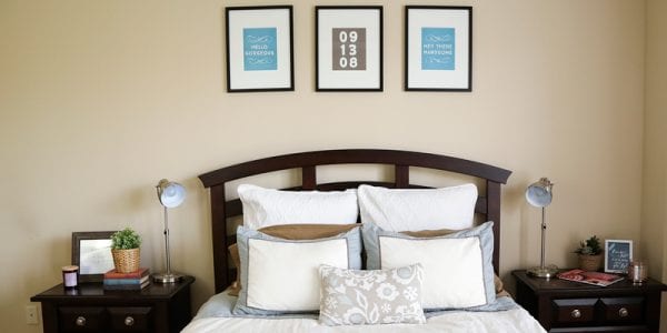 His and hers art printables by Elegance and Enchantment for Remodelaholic. &ldquo;Hello Gorgeous&rdquo; and &ldquo;Hey There Handsome&rdquo; plus a bonus anniversary printable (customizable using Adobe Reader).