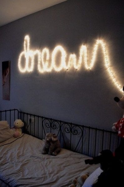 AD-Amazingly-Pretty-Ways-To-Use-String-Lights-3