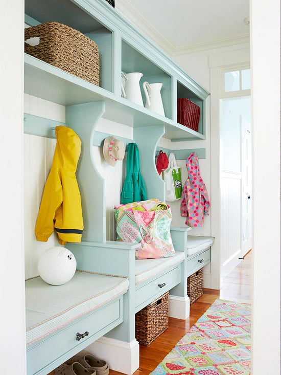 Remodelaholic 100+ Inspiring Mudrooms and Entryways