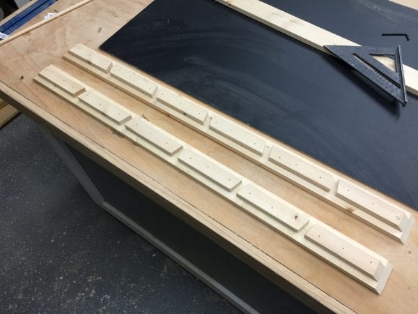 how to build a wall-mount chalkboard organizer with storage @Remodelaholic (1)