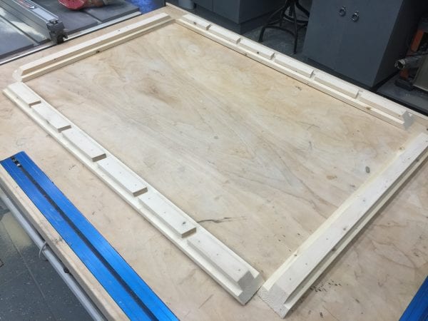 how to build a wall-mount chalkboard organizer with storage @Remodelaholic (2)