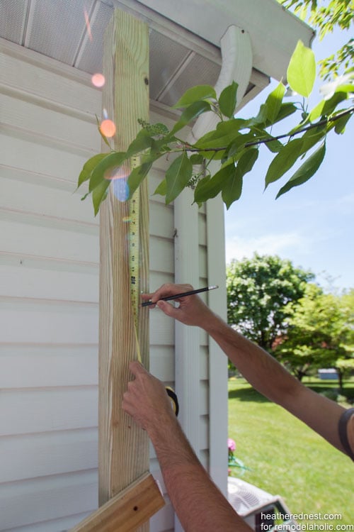 DIY vertical garden for remodelaholic.com by heatherednest.com (10 of 19)