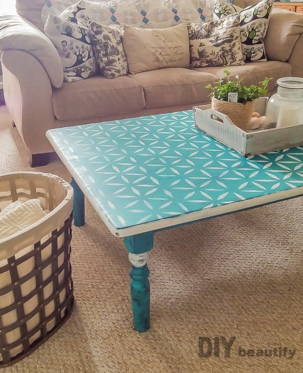 25 Incredible DIY Tabletop Designs