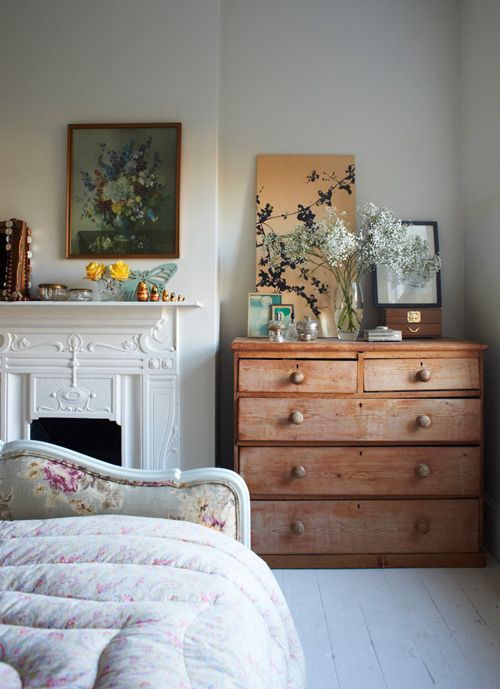 Awkward Alcove Solution: Add floating shelves | More ideas at Remodelaholic.com | Image Source: perfectlyimperfectblog.com