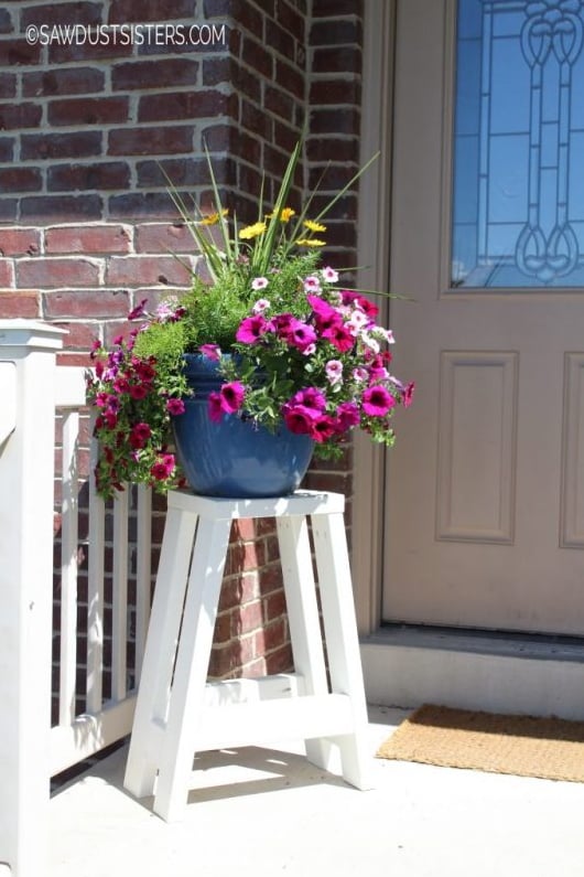 Friday Favorites Farmhouse Kitchen Filing Cabinet Makeover