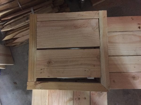 Attach table box with wood glue and 2 1/2" pocket hole screws