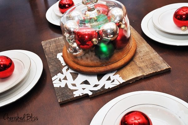 pallet-wood-centerpiece-cherised-bliss
