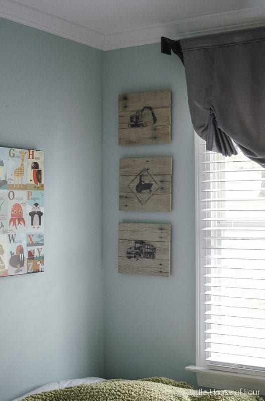 pallet-photo-transfer-art-little-house-of-four