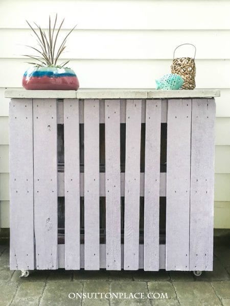 diy-pallet-outdoor-bar-one-sutton-place