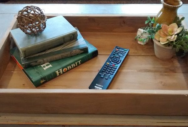 remodelaholic-pallet-wood-tray-24a