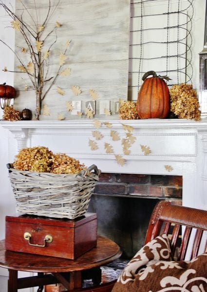 Take your decor from Fall to Thanksgiving by changing a couple of things and using this inspiration. 30 Perfect Thanksgiving Mantels Featured On Remodelaholic.com