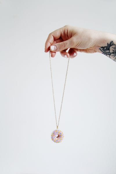 Tweens are sometimes hard to find gifts for. Rather than buy one make one with these 30 Christmas gifts to make your Tween featured on Remodelaholic.com