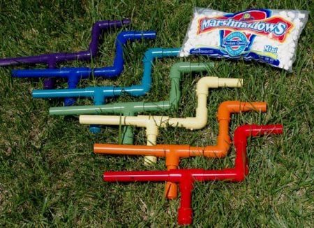 Tweens are sometimes hard to find gifts for. Rather than buy one make one with these 30 Christmas gifts to make your Tween featured on Remodelaholic.com